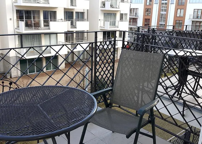 Regina Maris Daire *